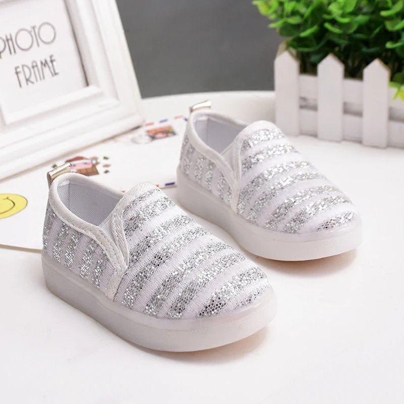 

children casual shoes for girls/boys spring sneaker kids baby fashion single shoes little child lighted sports shoes