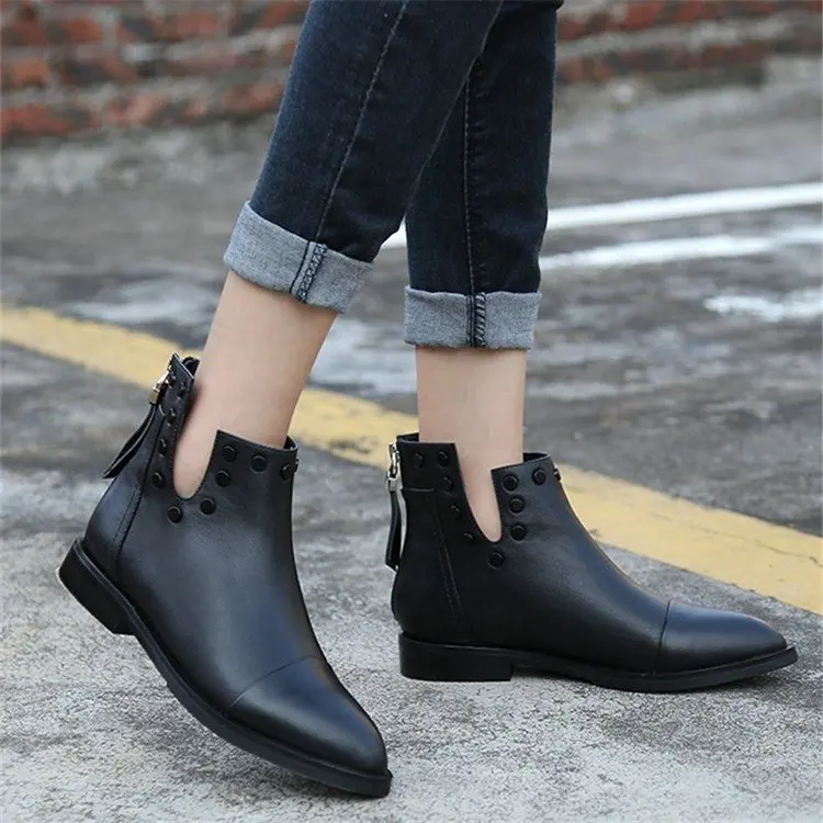 2019 новые модные черные ботильоны на плоской подошве с круглым носком мартинсы из