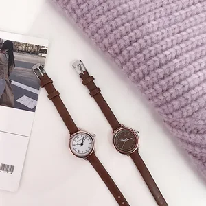 Часы наручные ulzzang женские кварцевые, простые Роскошные модные брендовые элегантные маленькие, в ретро стиле с кожаным ремешком