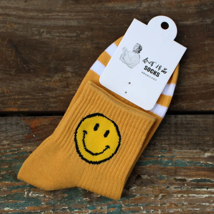 Носки женские хлопковые Модные Цветные короткие носки-трубы с улыбающимся лицом