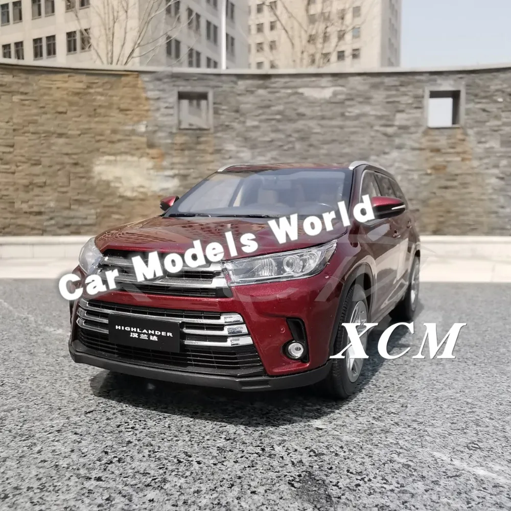 Модель литая автомобиля для всех новых Highlander 2018 1:18 (красный) + небольшой