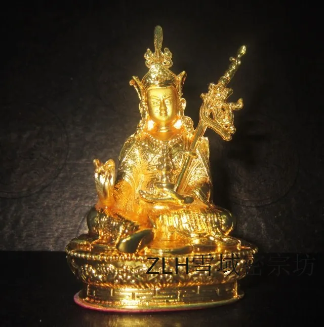 Буддийские ремесла оптовая продажа нежная позолоченная статуя Будды Padmasambhava