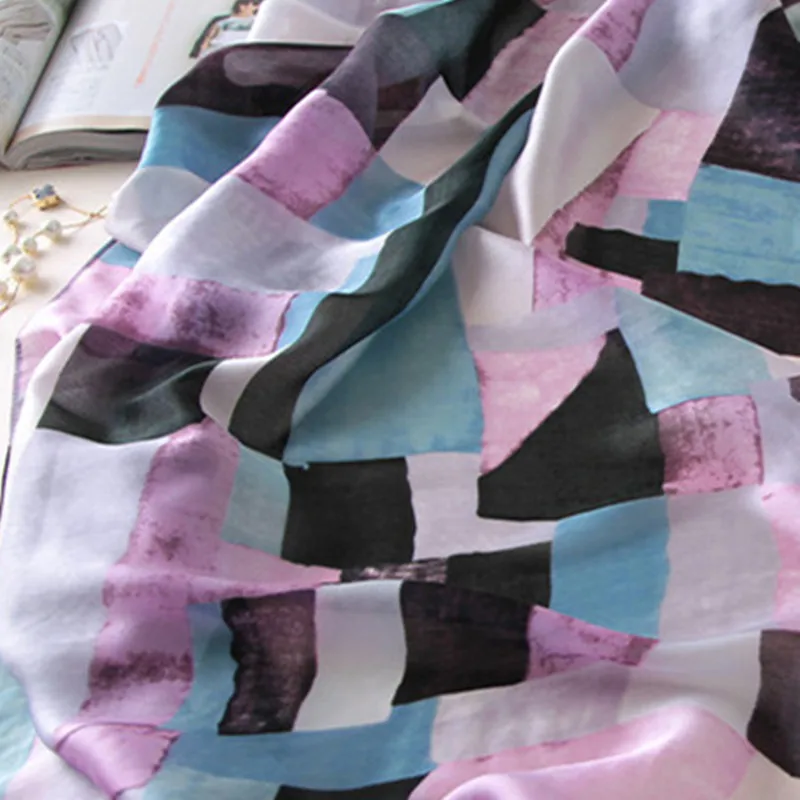 

[RUNMEIFA] 2018 Luxury silk Scarf Women Summer beach shawls and wraps printing 2 Color Scarves 180*90cm Female free shiping