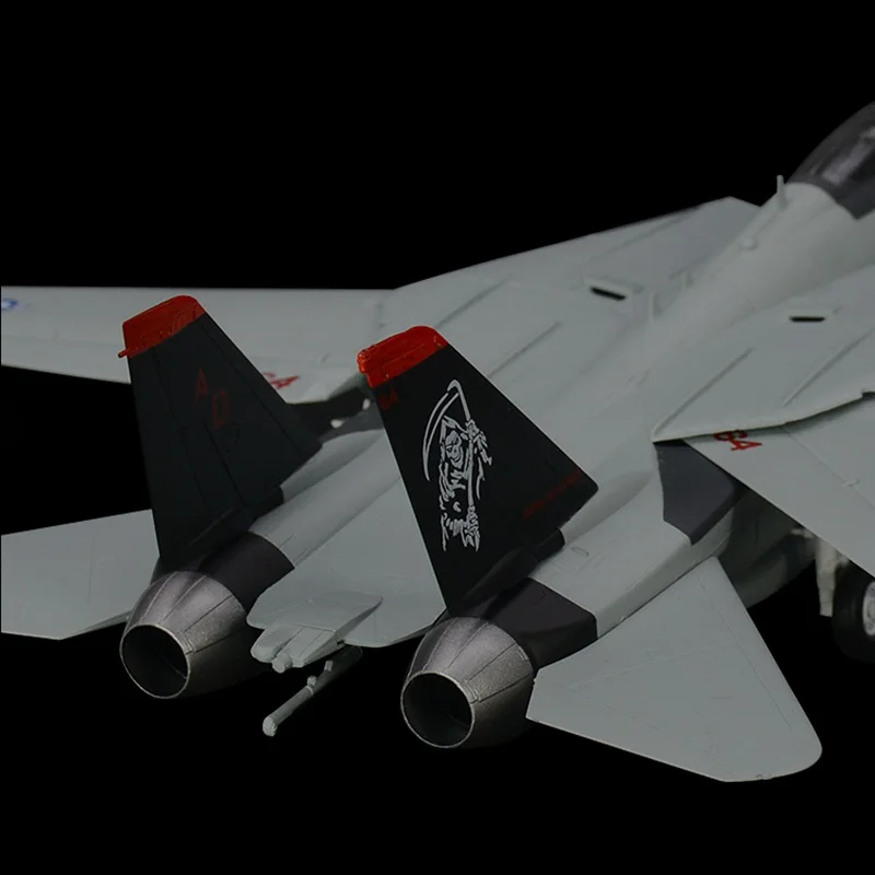 Предварительно построенный 1: 72 F-14 Tomcat F-14D реактивный самолет хобби Коллекционная