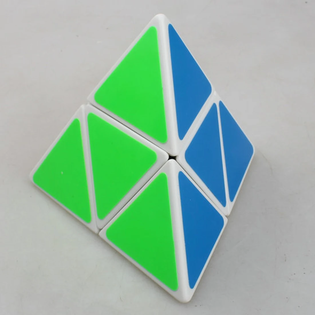 ShengShou Pyraminxcube 2x2x2 Magic Cube головоломка с быстрым кубом-черный
