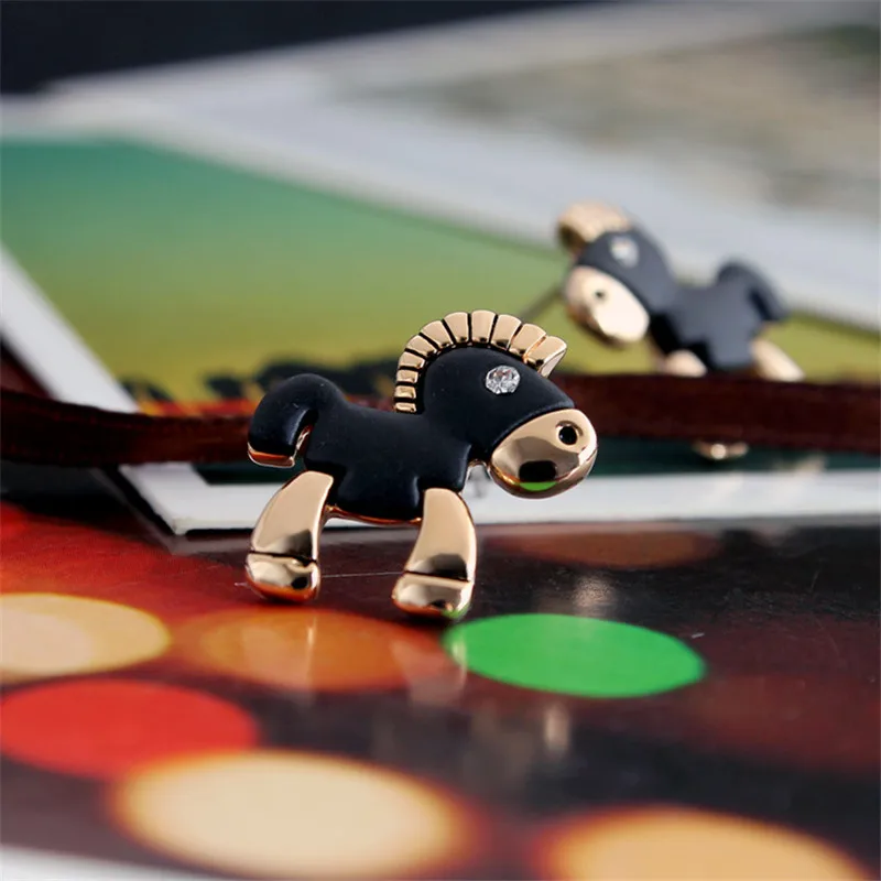 Tassina трендовые серьги-гвоздики в виде лошади ювелирное изделие золотого цвета