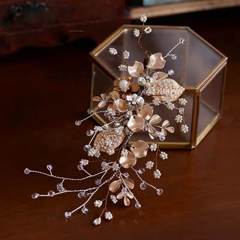 

Handmade Retro Baroque Brides Hairbands Bridal Barrettes Wedding Hair Accessory Pearls Evening Headdress