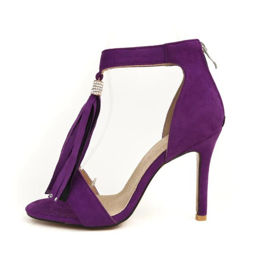 Женские босоножки на высоком каблуке черные фиолетовые или серые с бахромой