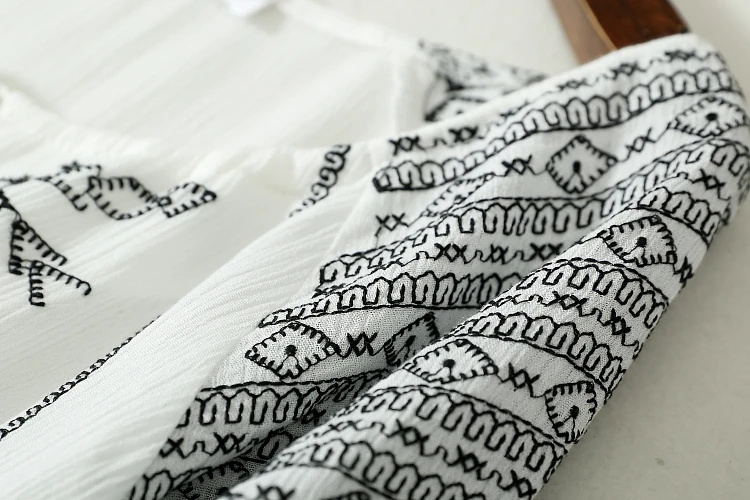 Boho вдохновленный черный узор Embroideried Асимметричный Белый Осень платья хлопок