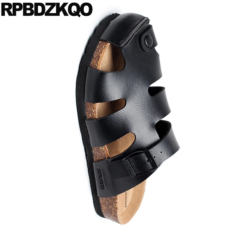 Шлепанцы; размер 45; обувь с закрытым носком; пляжные черные шлепанцы на ремешке; мужские сандалии на большой платформе; кожаные летние модные шлепанцы