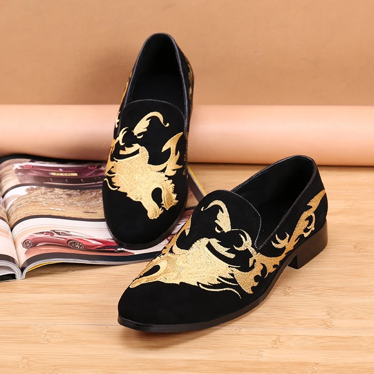 Мужские замшевые туфли с круглым носком черные или красные повседневные