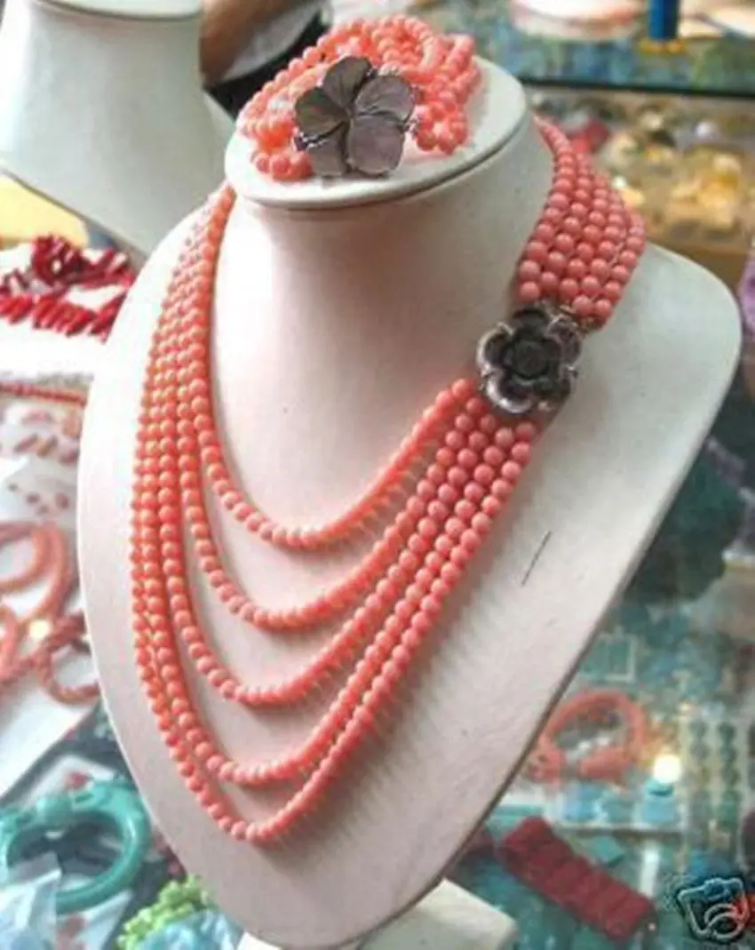 

FREE shipping>>>>> PINK CORAL BEAD NECKLACE BRACELET SET