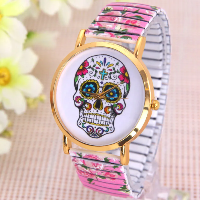 Новая мода оптовая продажа дизайнерские кварцевые наручные часы с черепом