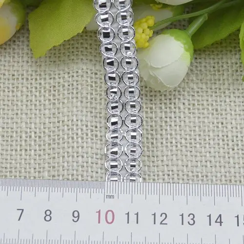 silver Яркие кружевные ленты с отделкой шитье кружева Золотой Серебряный многоножка плетеная кружевная лента DIY аксессуары для одежды изогнутое кружево - Цвет: silver