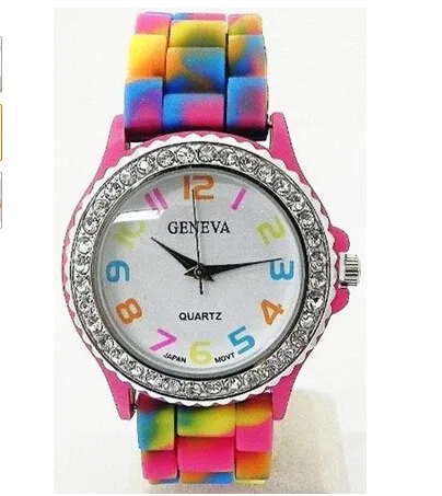 Кварцевые наручные часы Montre Femme Повседневные женские новые! Новые Geneva Rainbow Crystal