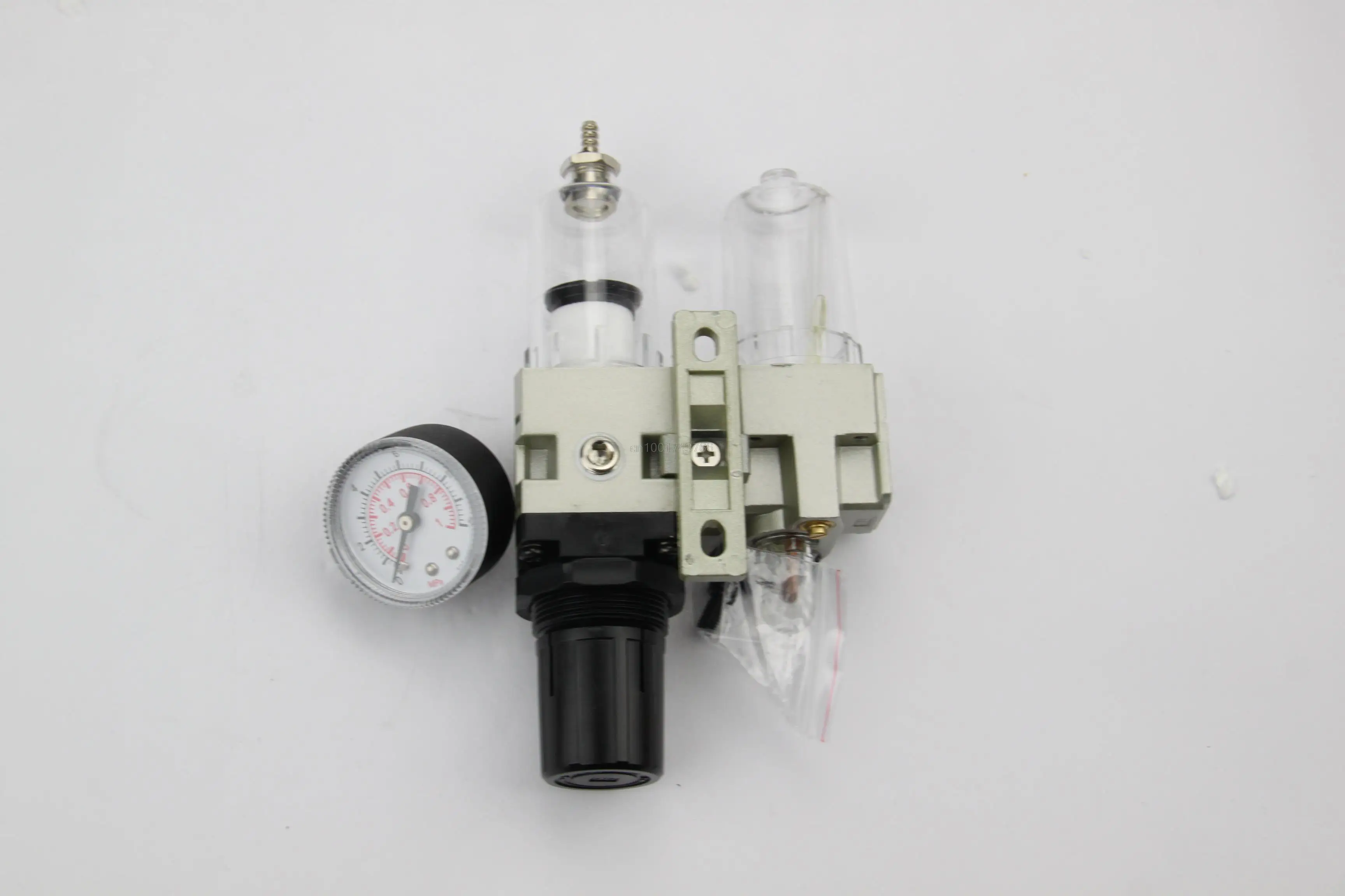 AC2010-01A 1/8&quotPT SMC manual drain type air filterSNS pneumatic components gas source processor two joint oil-water separator |