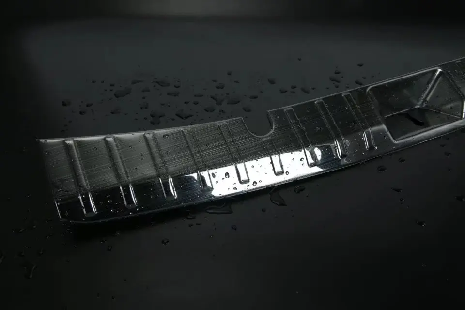 1 шт. роскошный автомобиль из нержавеющей стали Rearguards багажник внутренняя задняя