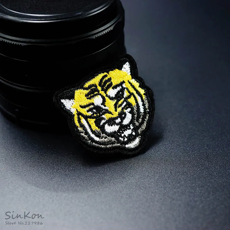 Размер тигра: 3 7x3 7 см патч для пришивания утюгом вышитая аппликация ткань куртки