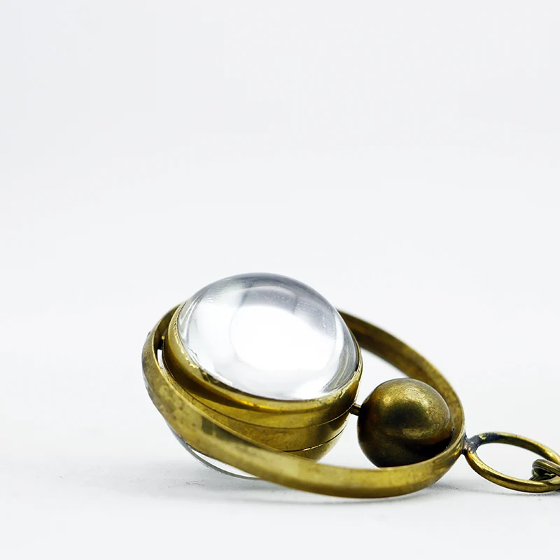 Personalized Design Mini Crystal Ball Manual Mechanical Pocket Watch Retro Steampunk Gentleman Style Necklace Pendant Clock