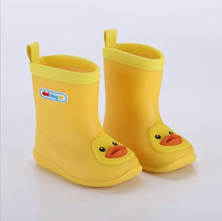 Cartoon yellow duck Сезон дождей; резиновая обувь; детские ботинки для девочек и мальчиков; детская водонепроницаемая обувь; резиновые сапоги ярких цветов; нескользящая водонепроницаемая обувь - Цвет: Cartoon yellow duck