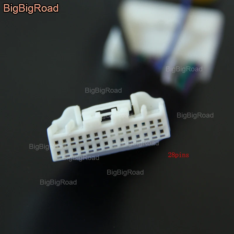 

BigBigRoad For Mazda 2 Mazda2 Demio DJ 2014 2015 2016 2017 Car Adapter Connector Wire Cable Rear View Backup Camera