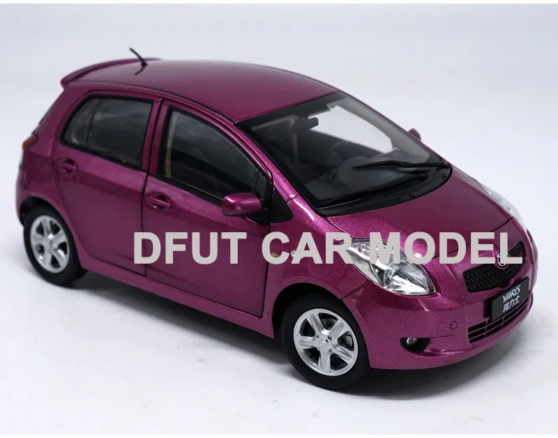 Литые под давлением колеса из 1:18 сплава игрушка YARIS модель автомобиля Детские игрушечные машинки оригинальные авторизованные подлинные детские игрушки