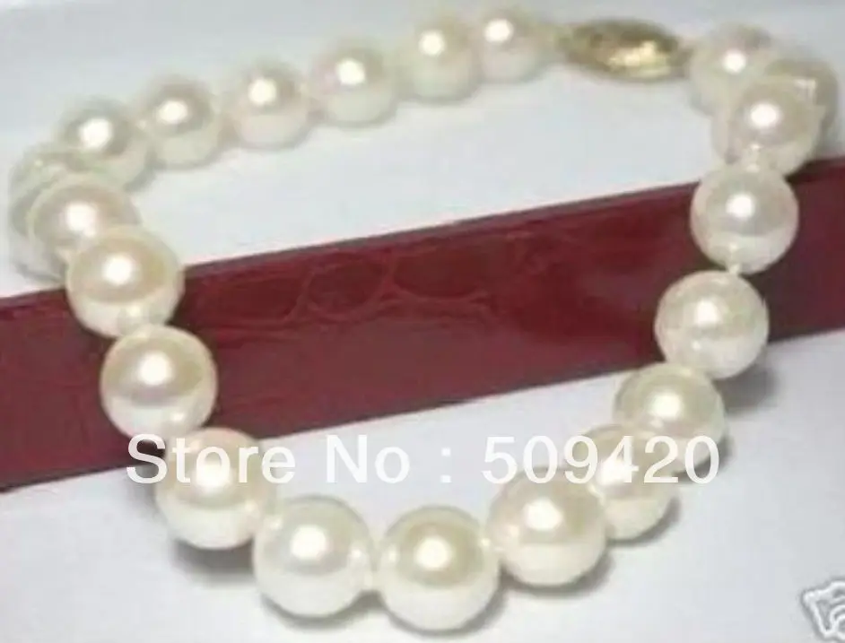 

Free Shipping>>>Charming! 8-9mm Genuine Akoya White Pearl Bracelet 7.5"Charming! 8-9mm Genuine Akoya White Pearl Bracelet 7.5"