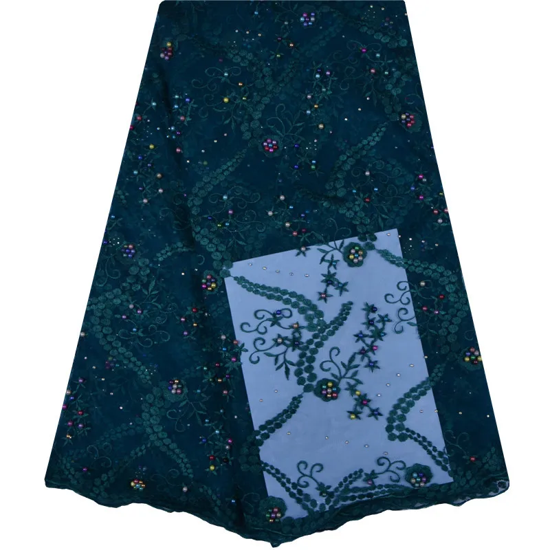 Последний стиль белое кружево с декоративными бусами ткань 2018 Мода Африканский