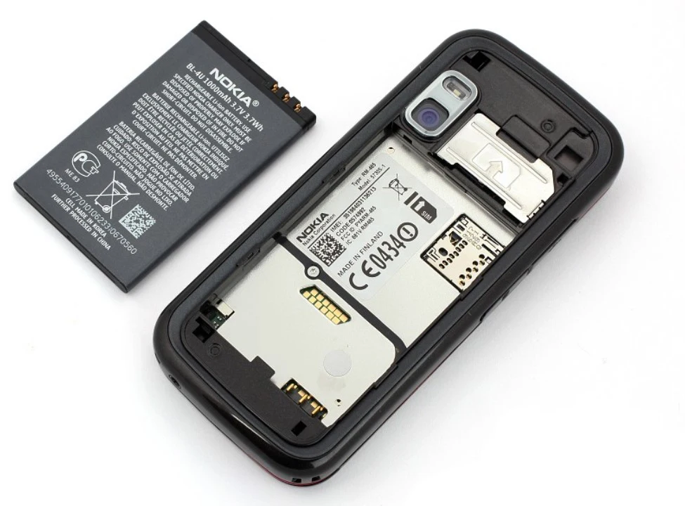 5730 Nokia 5730 XpressMusic телефон разблокированный четырехдиапазонный FM радио GSM Symbian мобильный телефон Восстановленный