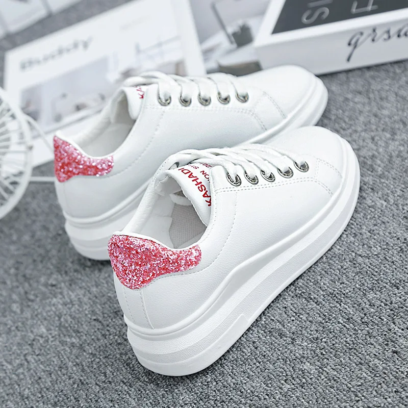 Новинка 2019 года Белая обувь женская повседневная в Корейском стиле на толстой