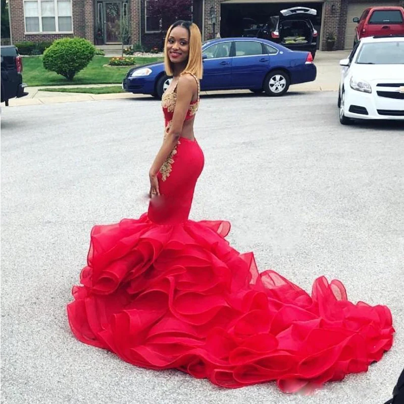 Fashion Red Spaghetti Strap Mermaid Prom Dresses with Gold Appliques Beading Ruffles Tiered Bottom Evening Party Gowns 2019