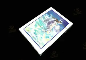 Карты с ангеломАнгел предсказывает, карточные фокусы, крупный план, забавная магия, сцена, волшебные аксессуары, реквизит