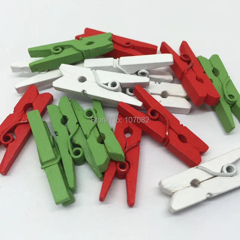 

1000pcs White Red and Green Mixed Christmas Mini 25mm Wood Pegs Clothes Pins Clothespins Wedding WE039-212