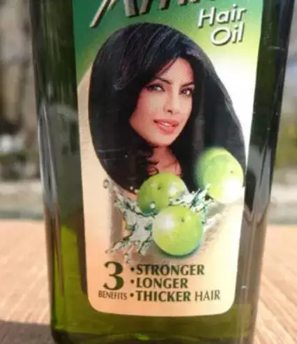 Корень волос уплотнение и устранение с помощью натурального индийского