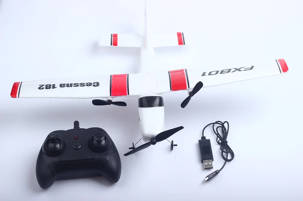 Самодельный строительный планер из вспененного материала с дистанционным