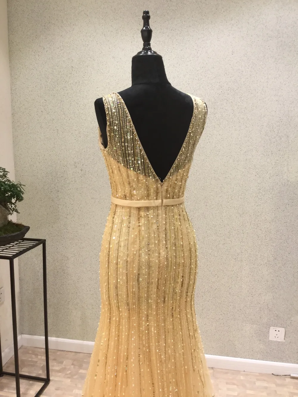 Traugel Off The Shoulder A Line Lace Wedding Dresses Appliques Beading Lace Up Bride Dress Cathedral Train Bridal Gown Plus Size