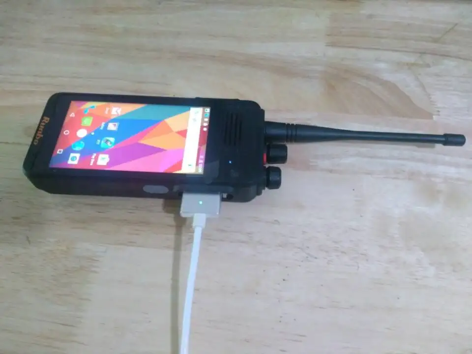 DMR цифровое радио PTT Runbo K1 IP67 водонепроницаемый телефон Прочный Android Smarpthone четырехъядерный UHF рация с GPS 4G LTE POC