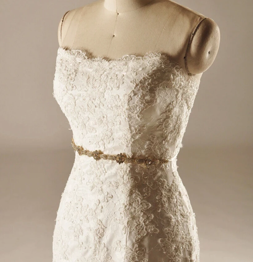 Newest Ruffled Trains Mermiad Wedding Dresses Beading Sash Vintage Lace Bridal Gowns Strapless vestidos de noiva | Свадьбы и