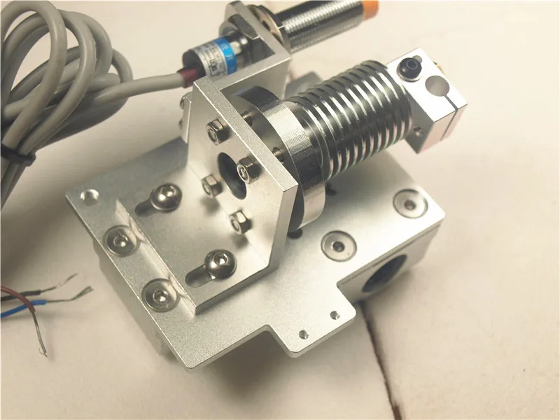 

Reprap Prusa i3 v6 Bowden X-carriage mount and hotend kit with Inductive Proximity Sensor V6 bowden extruder 1.75/3mm