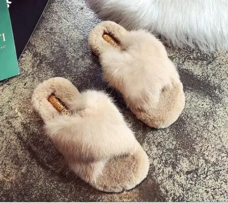 as picture shows COOLSA Women's Fluffy Rabbit Fur Slippers Fashion Indoor Cross Fur Slides Casual Push Cotton Flip Flops Large Size Shoes - Цвет: as picture shows