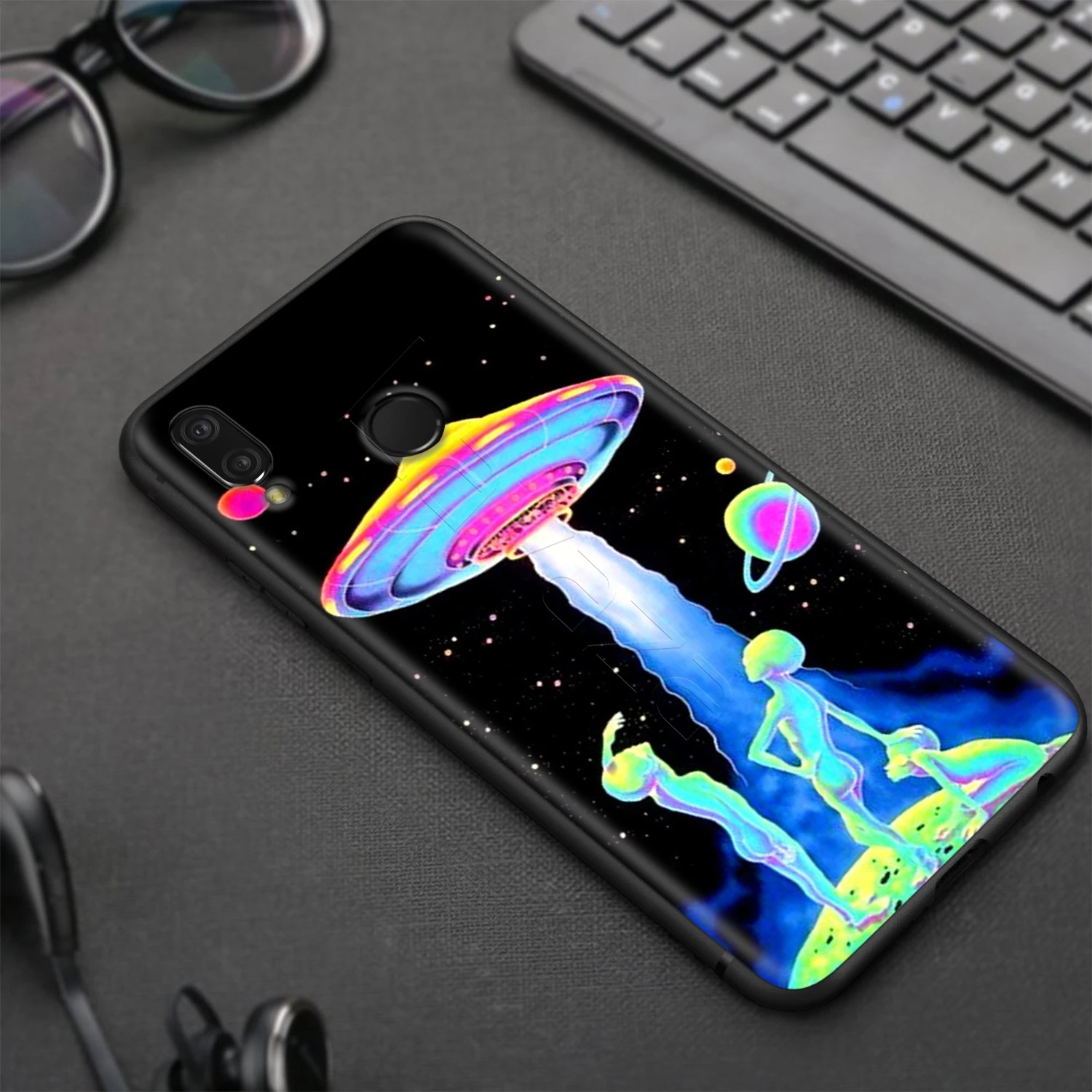 Забавный чехол Lavaza с инопланетянином для Huawei Honor 10 9 8 8x 8c 7x 7c 7a Note Nova 3 3i Lite Y9 Y7 Y6 |