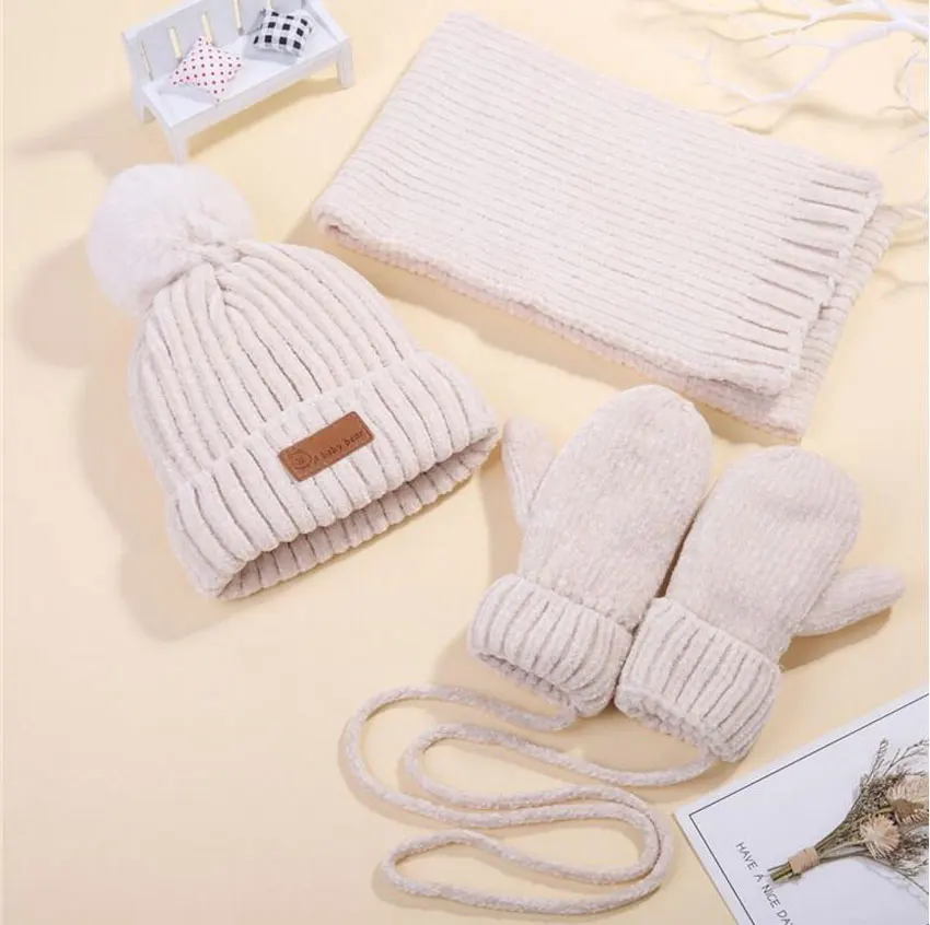 Beige 3 Pcs Set Детский зимний шарф, шапка, комплект для мальчиков и девочек, вязаные шапки, шарфы, перчатки, комплекты из 3 предметов, шапка с помпоном, шарфы, Детский Теплый костюм, M7150 - Цвет: Beige 3 Pcs Set