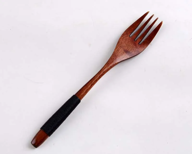 Черный BalleenShiny 1pc Japanese Style Wooden Fruit Fork Handmade Cable Tie Handle Dessert Dining Forks Four Tooth Cutlery Tableware - Цвет: Черный