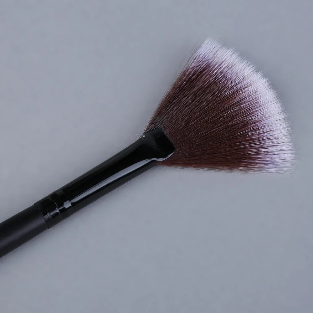 Модный тонкий консилер для макияжа в форме веера смешивания чистящая щетка