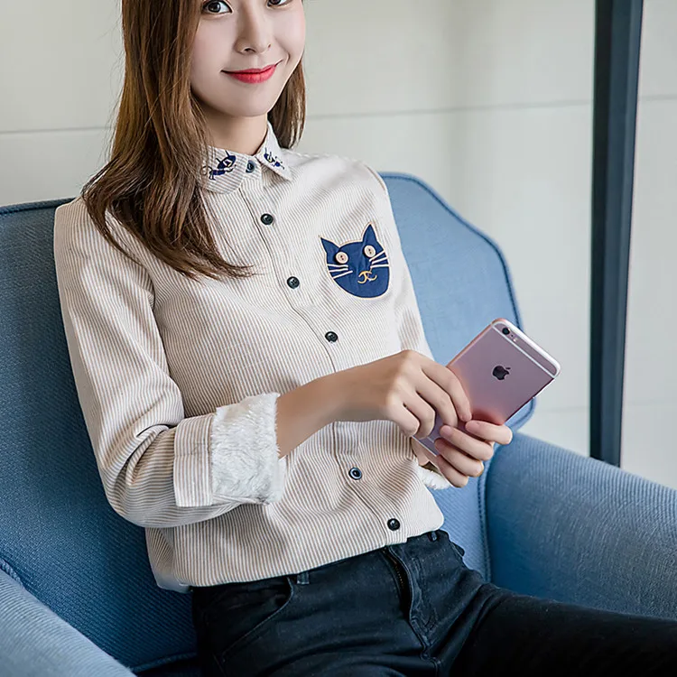 Женская бархатная рубашка в полоску с вышивкой кошки теплая кофта длинным