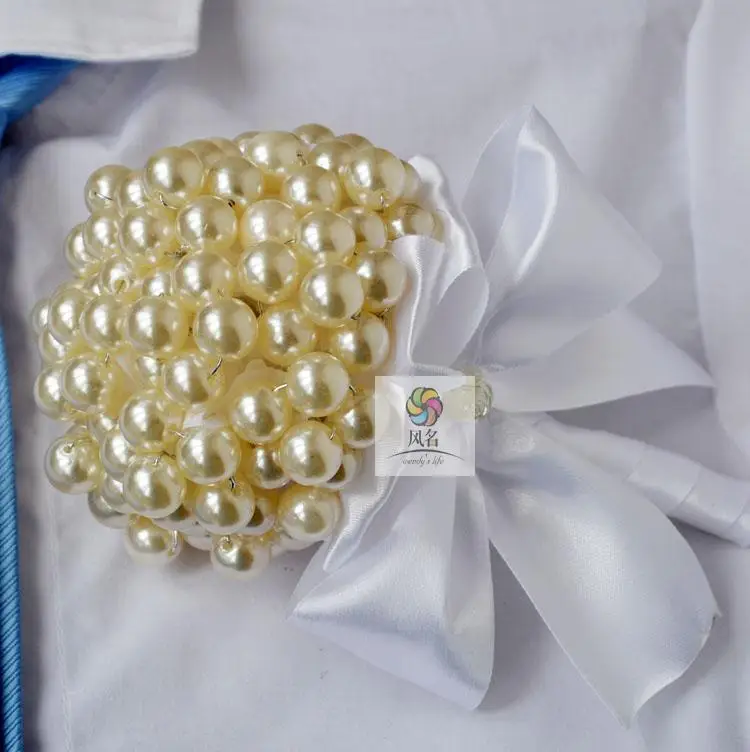 

Handmade Pearls Flower Wedding Bride Holding Flowers Bouquent