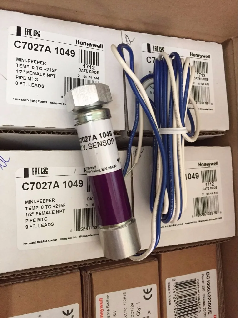 C7027A1023 C7027A1049 C7027A1072 Flame Detector UV Sensor 100% New &amp Original | Электронные компоненты и