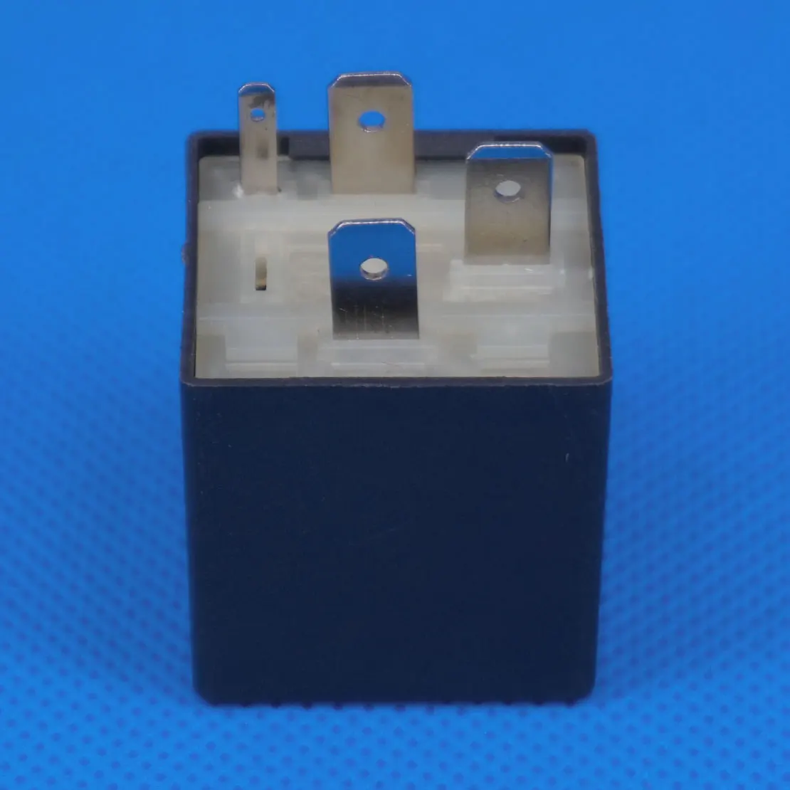 Beler 1J0906381A черный источник питания двигателя распределительная проводка ЭБУ Топливный Насос реле#109 подходит для VW Audi Seat Skoda 1989-2006