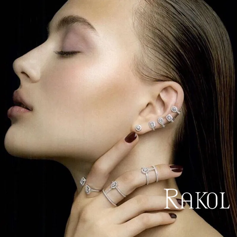 RAKOL, модные серьги-гвоздики с кубическим цирконием и цветами, асимметричные для ушей, для женщин, белый кристалл, свадебные серьги, ювелирные изделия RE0530K