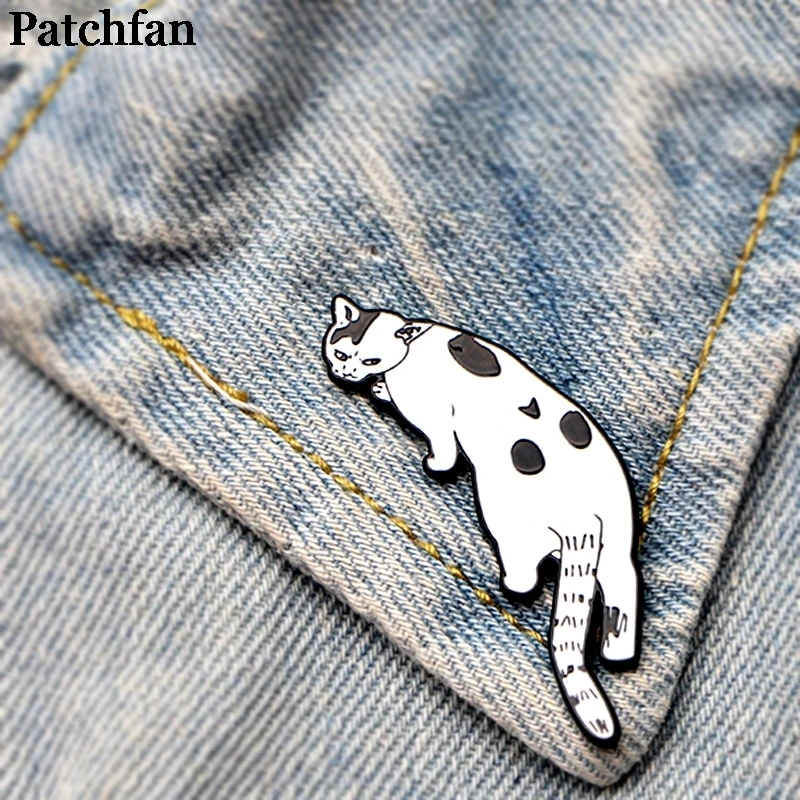 

20pcs/lot Sphynx cat Zinc Cartoon Pins for men women para Shirt Charm Coat Clothes backpack Accessory medal Badge Brooches A2068